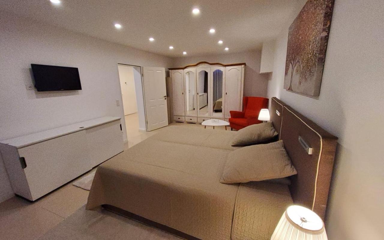 3 Zimmer Wohnung - Keine Party Wohnung ! 6 Personen Dusseldorf Exterior photo