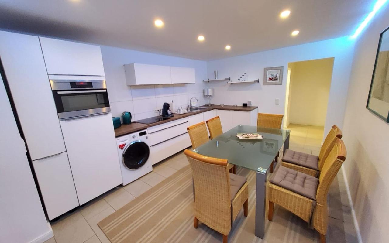 3 Zimmer Wohnung - Keine Party Wohnung ! 6 Personen Dusseldorf Exterior photo